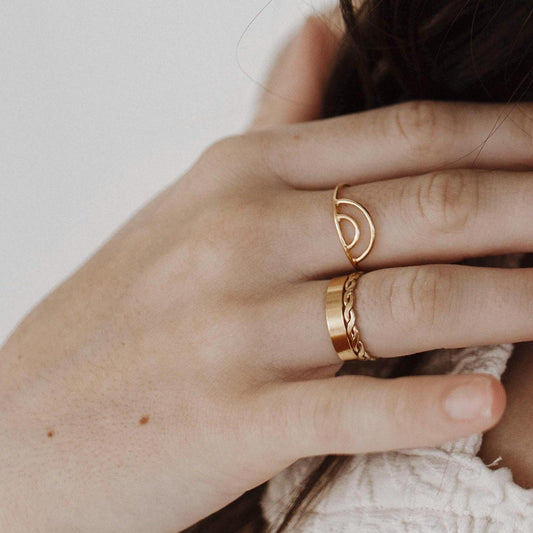 Twist Ring