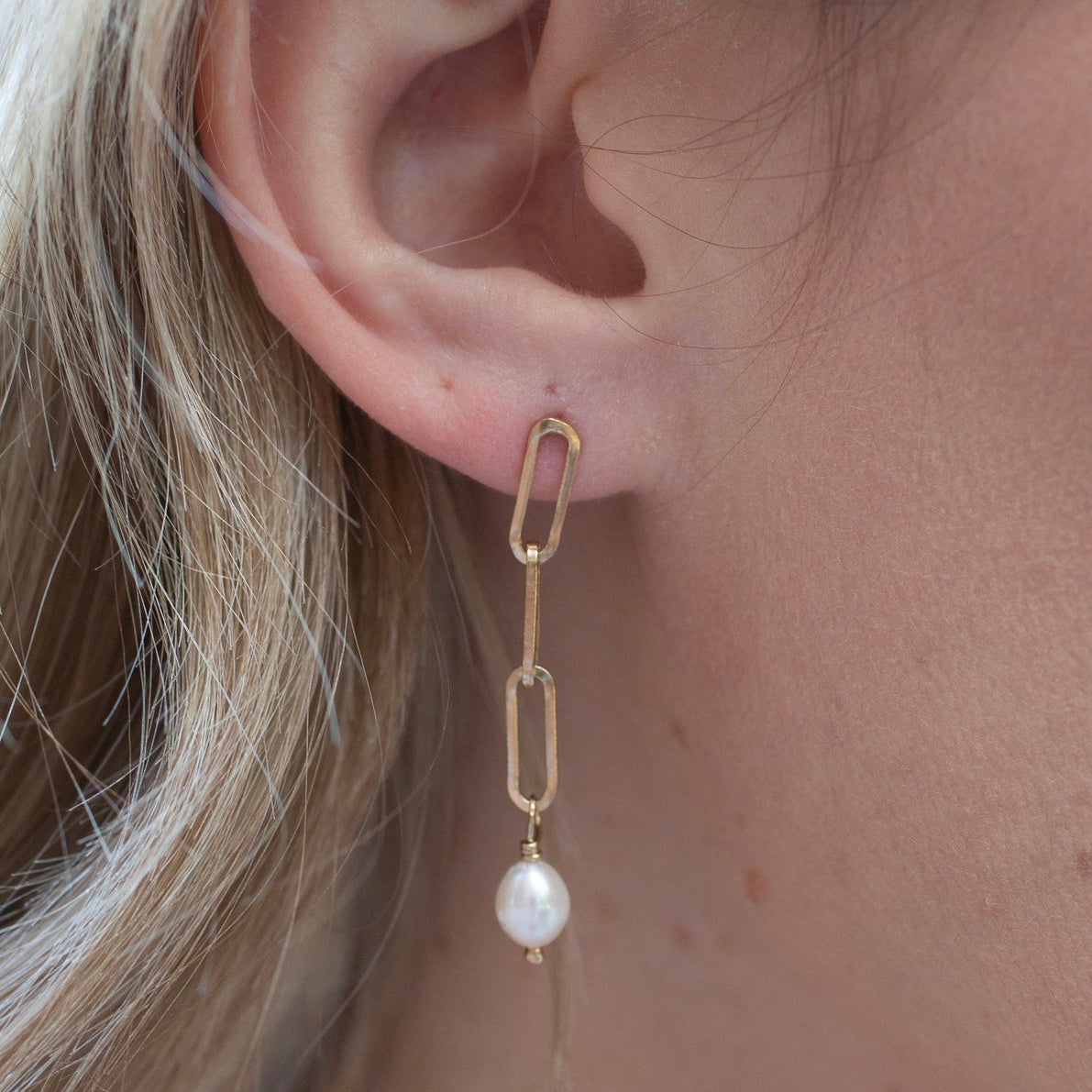 14k Gold Paperclip Pearl Earrings