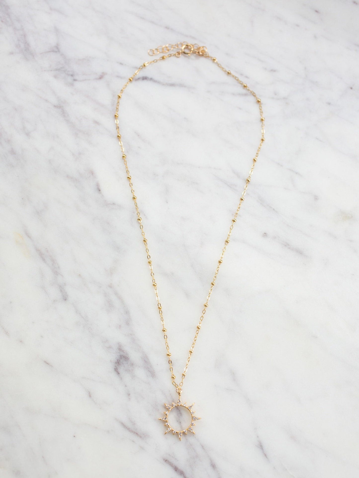 Shining Sun Necklace With Gold
