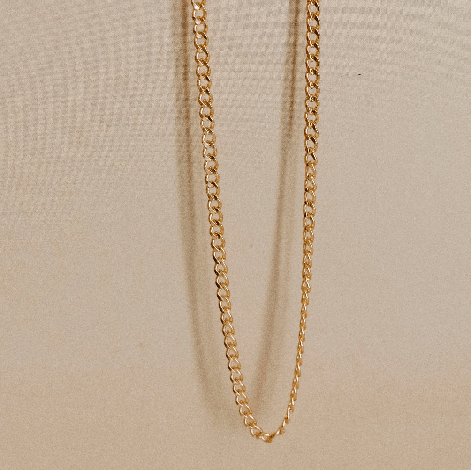 Nora Necklace With Gold