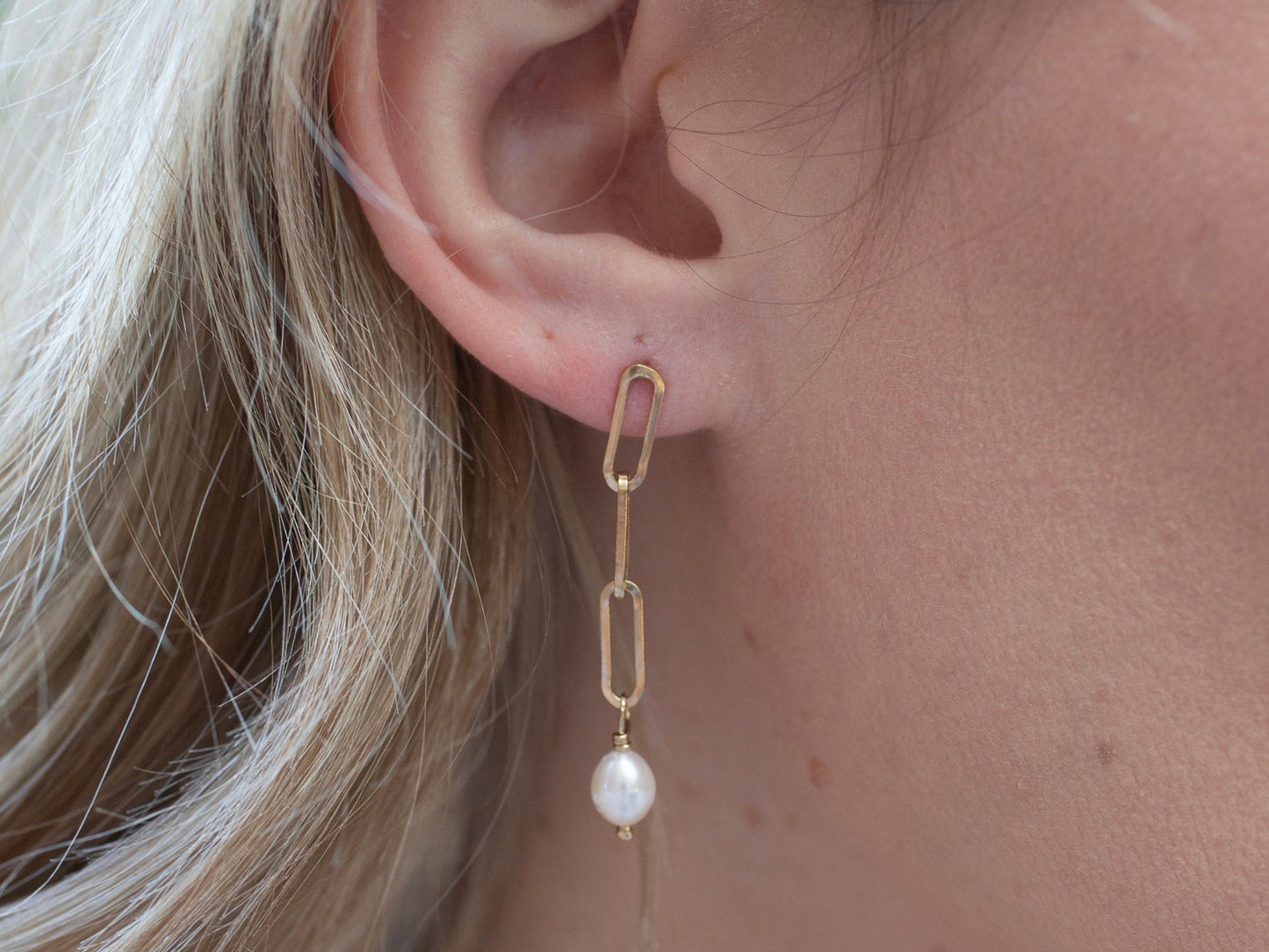 14k Gold Paperclip Pearl Earrings