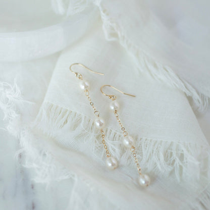 14k Gold Pearl Drop Earrings